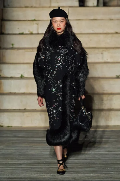Look 20